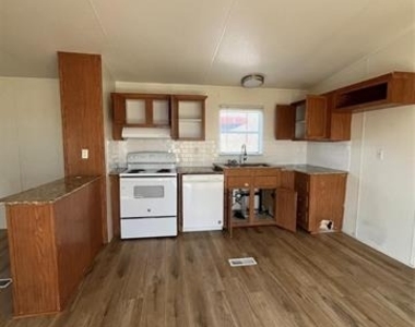 8514 County Road 623 - Photo Thumbnail 3