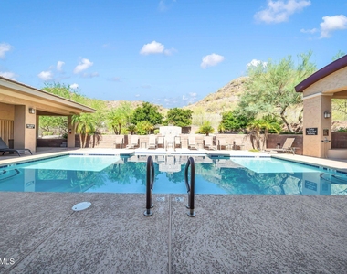 9820 N Central Avenue - Photo Thumbnail 30