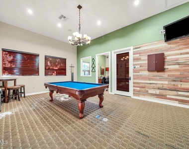 9820 N Central Avenue - Photo Thumbnail 27