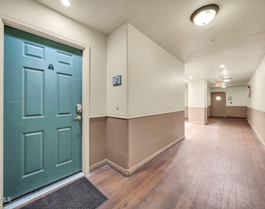 9820 N Central Avenue - Photo Thumbnail 7