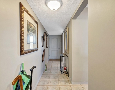 10980 S Ocean Drive - Photo Thumbnail 4