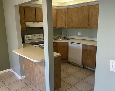 436 Pine Glen Lane - Photo Thumbnail 3