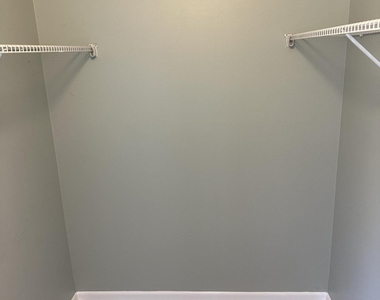 436 Pine Glen Lane - Photo Thumbnail 9