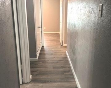 4729 Nash Drive - Photo Thumbnail 18