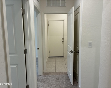 20109 W Palo Verde Drive - Photo Thumbnail 15