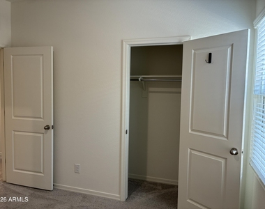 20109 W Palo Verde Drive - Photo Thumbnail 25