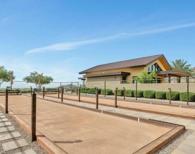 20726 W Colter Street - Photo Thumbnail 38
