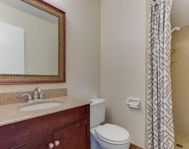 797 North Drive - Photo Thumbnail 6