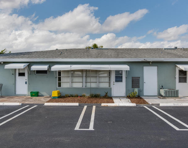 797 North Drive - Photo Thumbnail 18