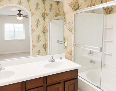 21926 N 103rd Lane - Photo Thumbnail 12