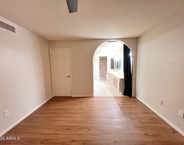 16640 N 29th Drive - Photo Thumbnail 17