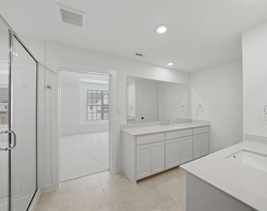 332 Chestnut Street - Photo Thumbnail 17