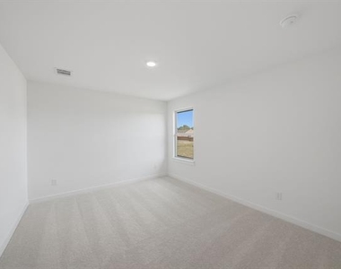 332 Chestnut Street - Photo Thumbnail 20