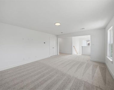 328 Chestnut Street - Photo Thumbnail 15