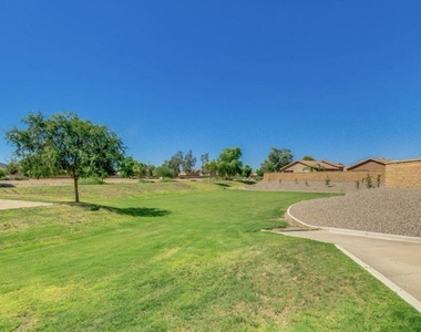 3886 W Dancer Lane - Photo Thumbnail 28