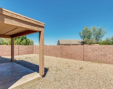3886 W Dancer Lane - Photo Thumbnail 25