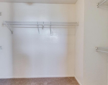 3886 W Dancer Lane - Photo Thumbnail 19