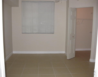 620 Sw 111th Avenue - Photo Thumbnail 6
