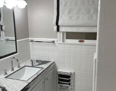 3444 Rogers Avenue - Photo Thumbnail 6
