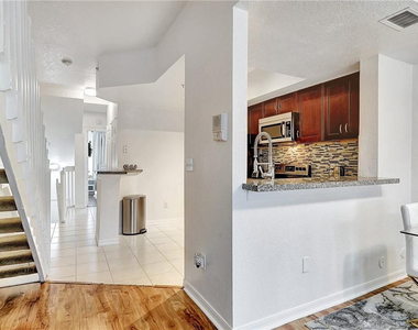 771 Sw 148th Avenue - Photo Thumbnail 10