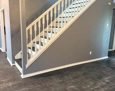 9850 Kathy Lynn Place - Photo Thumbnail 4