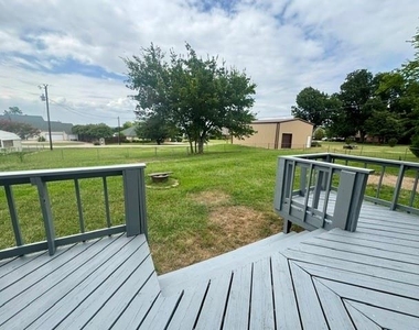 9850 Kathy Lynn Place - Photo Thumbnail 15