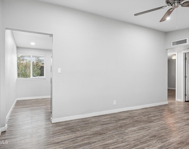 449 N Williams -- - Photo Thumbnail 12