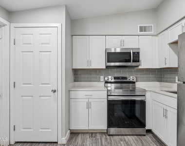 449 N Williams -- - Photo Thumbnail 16