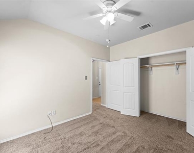 2023 Sterling Gate Drive - Photo Thumbnail 26