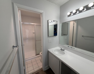 4419 Treehouse Lane - Photo Thumbnail 1