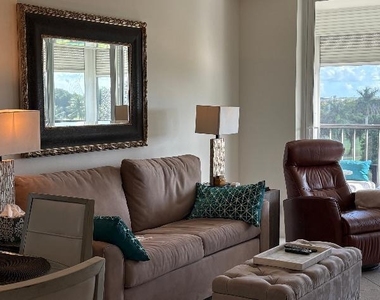 8900 Washington Boulevard - Photo Thumbnail 21