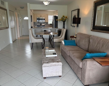 8900 Washington Boulevard - Photo Thumbnail 9