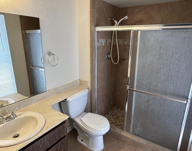 1653 W Plana Avenue - Photo Thumbnail 2