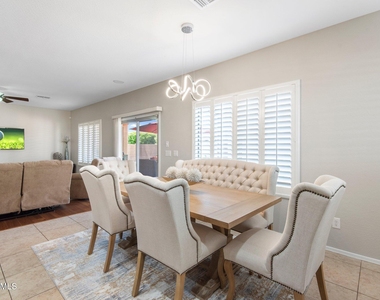 2881 E Tonto Drive - Photo Thumbnail 7