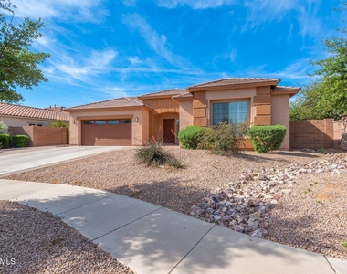 2881 E Tonto Drive - Photo Thumbnail 1