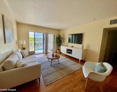 809 Hummingbird Way - Photo Thumbnail 7