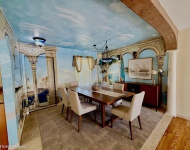 809 Hummingbird Way - Photo Thumbnail 5