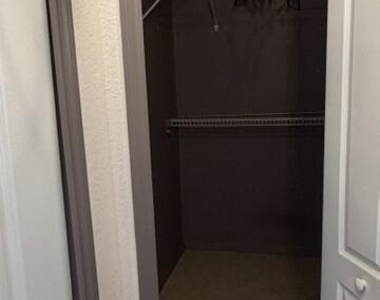 238 Sw Chandler Terrace - Photo Thumbnail 15