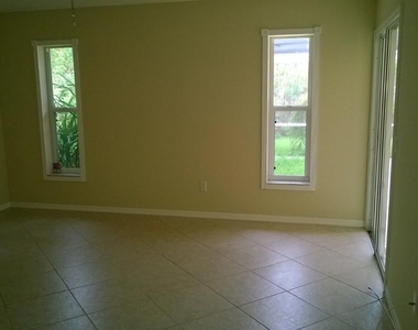 238 Sw Chandler Terrace - Photo Thumbnail 2