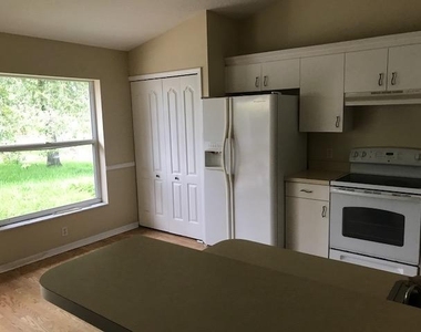 238 Sw Chandler Terrace - Photo Thumbnail 9