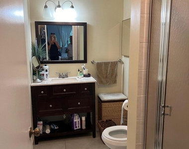 14888 Wedgefield Drive - Photo Thumbnail 2
