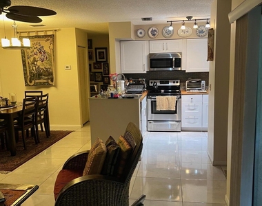 14888 Wedgefield Drive - Photo Thumbnail 5