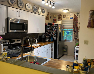 14888 Wedgefield Drive - Photo Thumbnail 23
