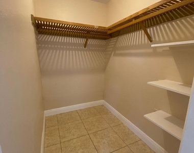 4820 Maine Street - Photo Thumbnail 5