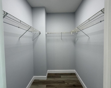15051 Royal Oaks Lane - Photo Thumbnail 11