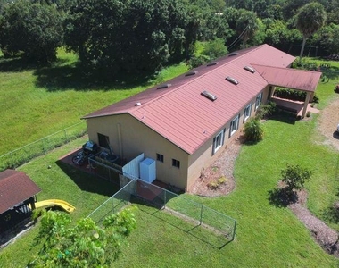 704 Sw 6th Street - Photo Thumbnail 13