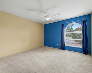 8430 N 80th Place - Photo Thumbnail 16