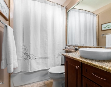 2911 E Windmere Drive - Photo Thumbnail 19