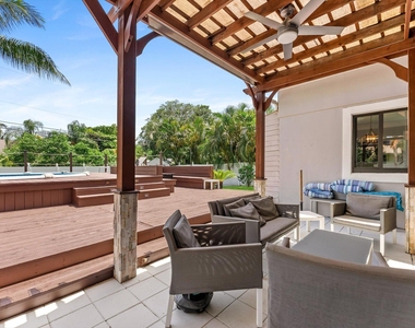 728 Ne 9th Avenue - Photo Thumbnail 27