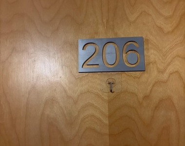 425 N Andrews Avenue - Photo Thumbnail 13